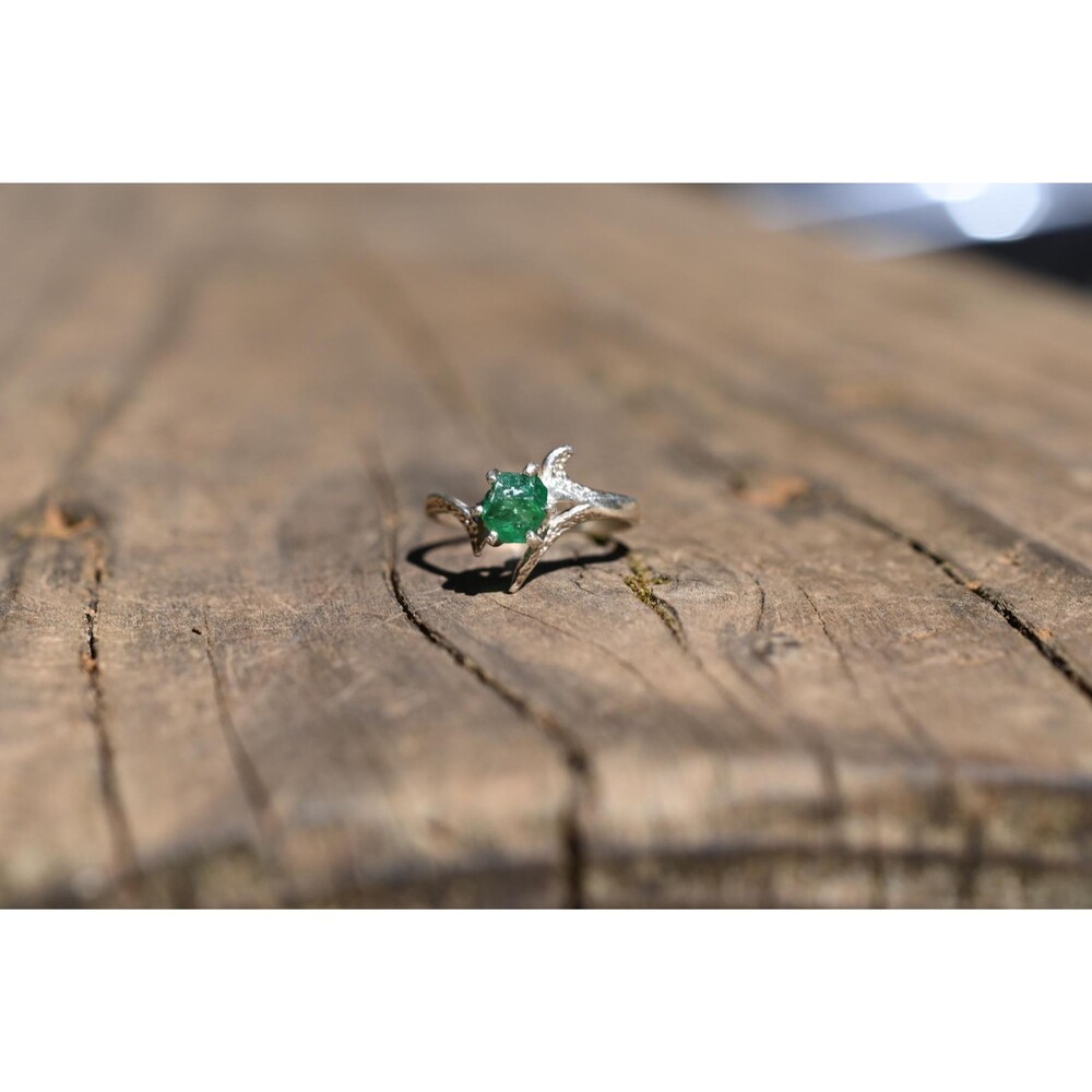 Engagement ring Emerald, Natural Real and Raw, size 4
